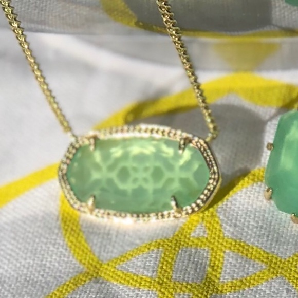 💚LOWEST PRICE 💚 Kendra Dylan Necklace ONLY - Picture 3 of 3